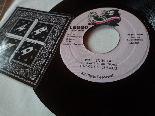 Gregory Isaacs-Nah Skin Up-(LM 001)-VLS-FLAC-1990-YARD