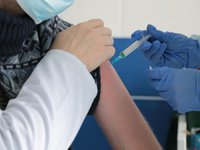 Сроки вступления другой дозы вакцины от COVID-19 взаправду проворонили близ 150 тыс. украинцев – Кузин