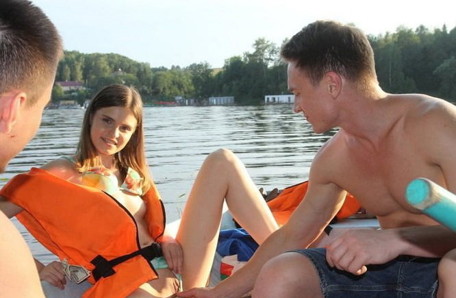 Anna Taylor - Pickup And Fuck Russian Teen On The Boat (2020 | FullHD | PickupGirls)