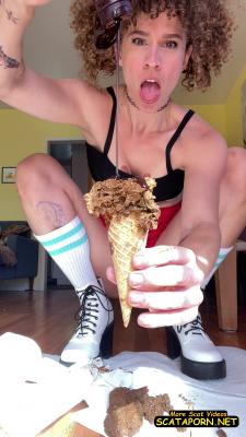 First time Eating famous SHIT icecream VibeWithMolly scatshitxxx (2.31 GB/1920x3412)