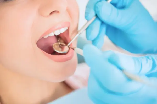 Прием в стоматологической клинике