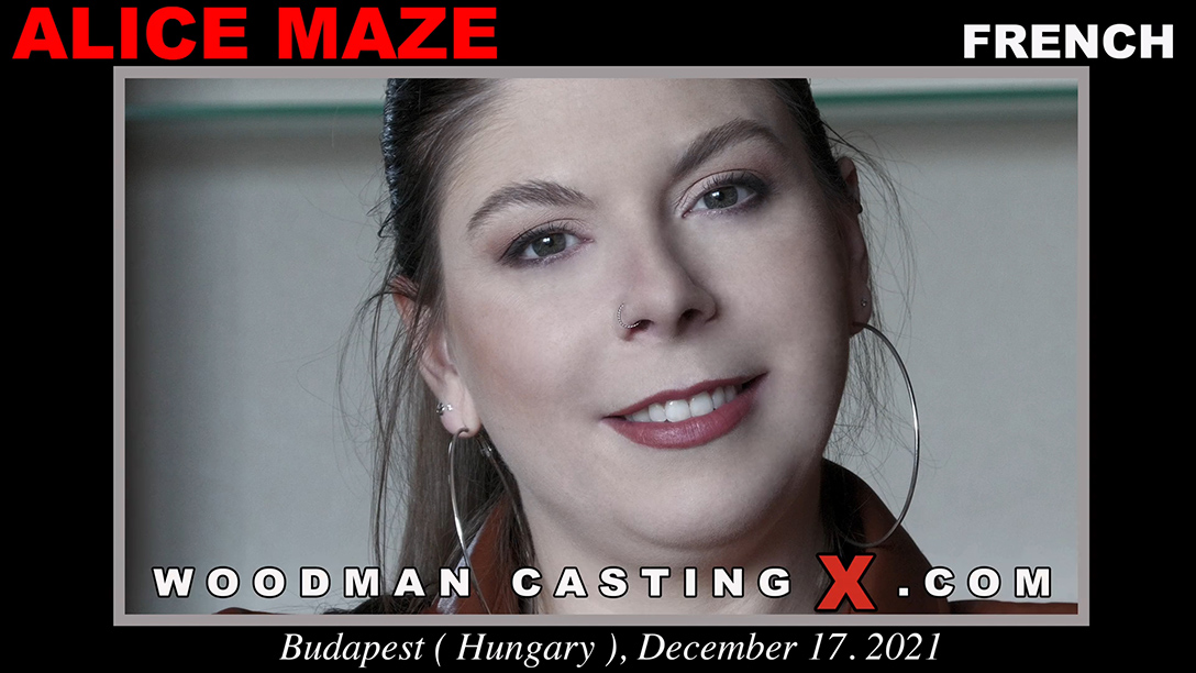 [WoodmanCastingX.com] Alice Maze (26.12.21) [2021 г., Solo, Casting, 1080p, SiteRip]