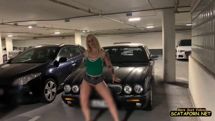 OMG I have to poop and piss like this - come on let's have a look at the parking garage with Devil Sophie (772 MB)