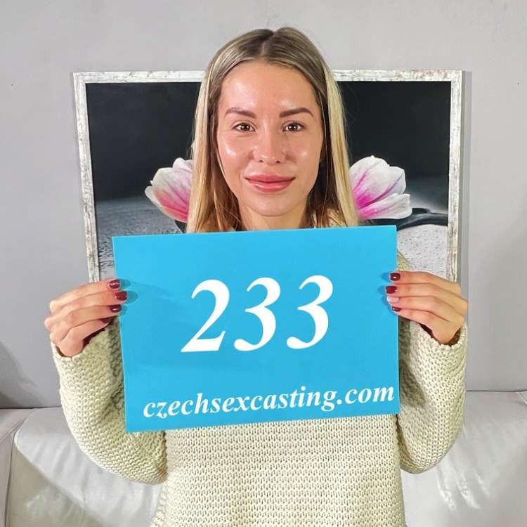 [CzechSexCasting.com / PornCZ.com] Lucky Bee, Mr. XY (Blonde without limit shows her skills / 233) [2021-12-08, blowjob, hardcore, pussy licking, big dick, tattoos, small tits, slim, cum in mouth, cum swallowing, 1080p]