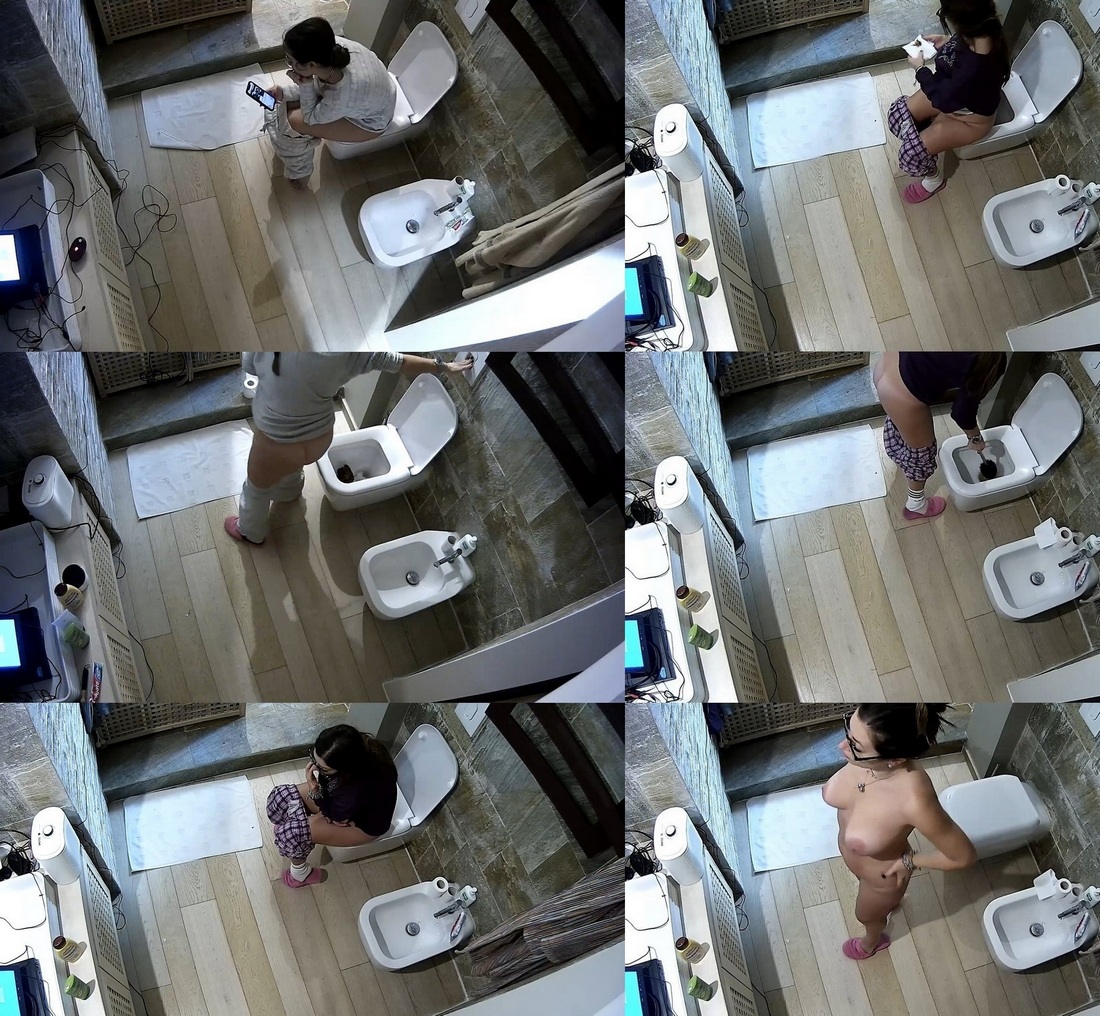 Молодая жена из Италии какает дома в туалете [2022 г., Дефекация / Scat, 1080p, CamRip]