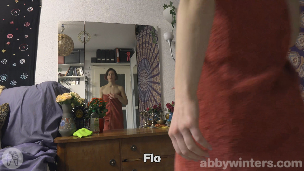 [Abbywinters.com] Flo - Sensual Oil Massage [2022-01-24, Solo, 1080p]