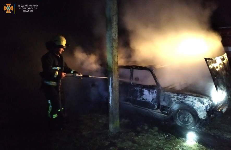 Вісті з Полтави - У Новосанжарській громаді згорів автомобіль
