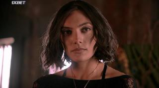 Не впускай её (2021)