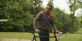  (2021)