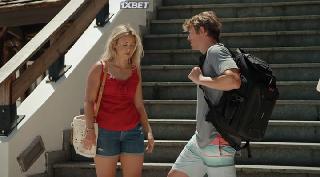 Слежка в раю  (2021)