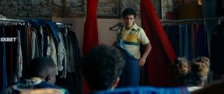 Уязвимый (2021)