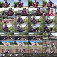 ManyVids - Hope in Public - Harley-Quinn-Public-BBC-Masturbation-1 (FullHD/1080p/3.66 GB)