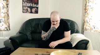 Что с тобой не так? (2019)