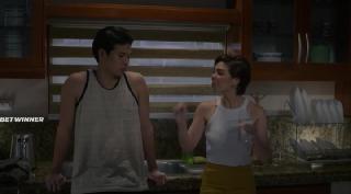 Озабоченный (2022)