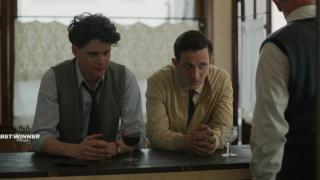 Маленькая самка (2021)