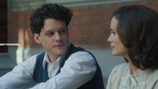 Маленькая самка (2021)